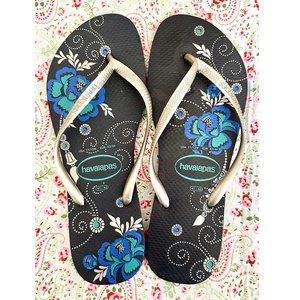 Havaianas Flip Flops Dark Blue Floral with silver straps new 11 / 12